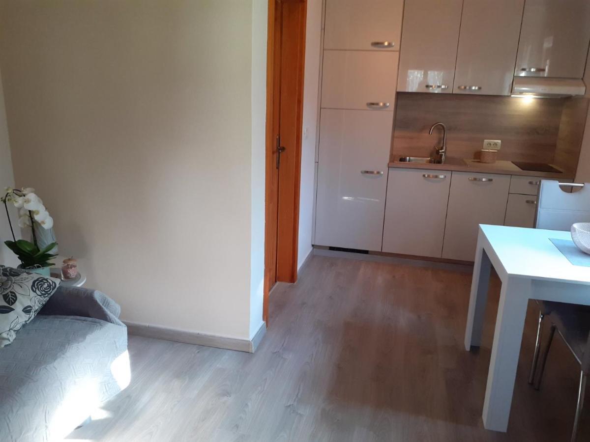 Ms Apartments Izola Extérieur photo